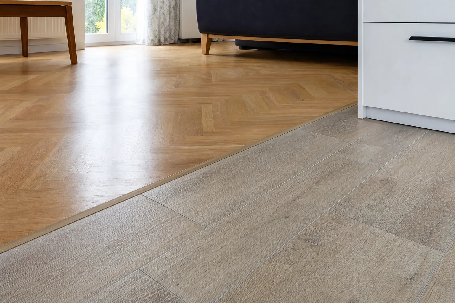 Transition entre parquet et carrelage imitation bois